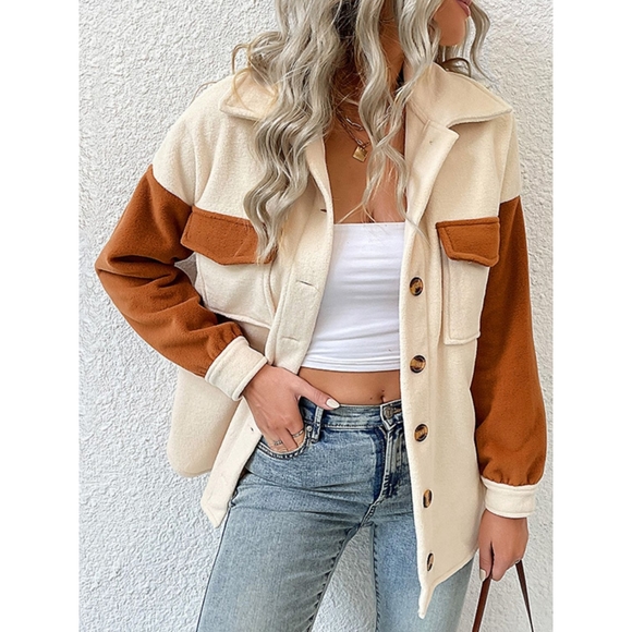 Contrast Button-Up Fleece Jacket - Picture 3 of 5